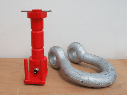 25te Load Shackle with red paint